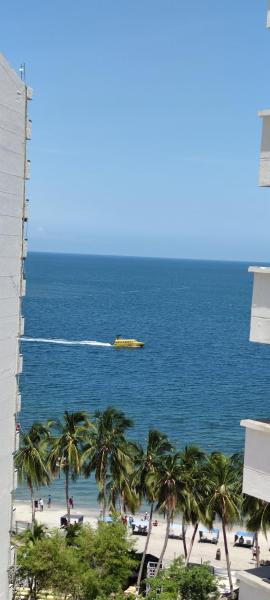 Espectacular, amplio y hermoso apartamento en condominio al frente de la playa El Rodadero